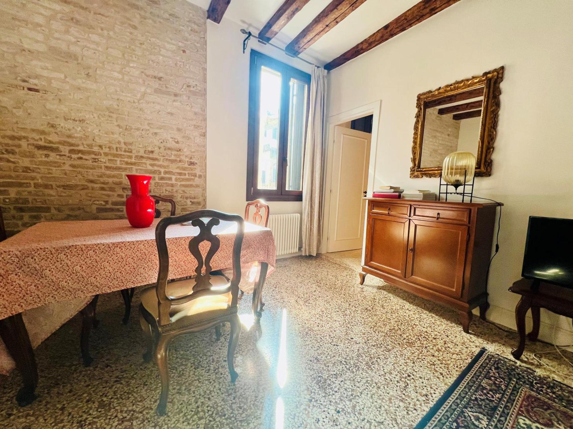 Ca Giovanni - Charmant And Exclusive Apartment Венеция Экстерьер фото